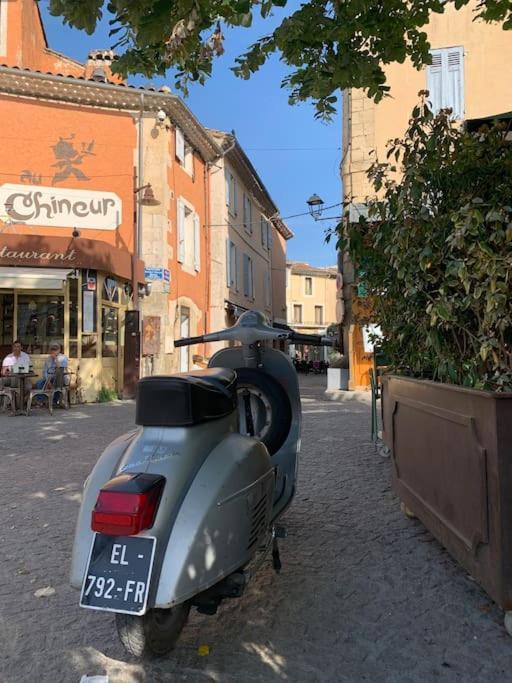 リル・シュル・ラ・ソルギュLa Terrasse Du Pont Jullian Charme Et Calme Dans Le Coeur Historiqueアパートメント エクステリア 写真